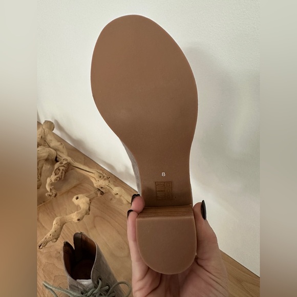 New Jeffrey Campbell 
Lace Up Bootie Free People - Picture 10 of 15